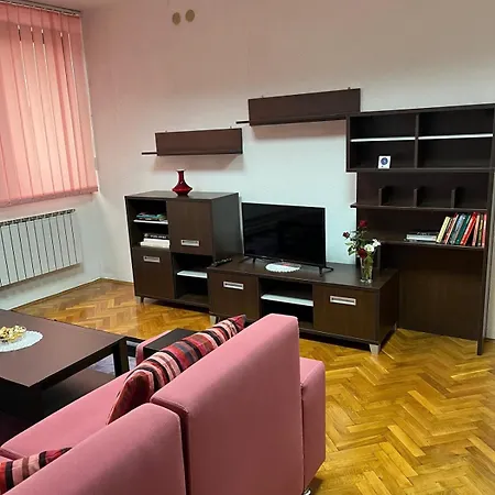 Staybihac Apartamento